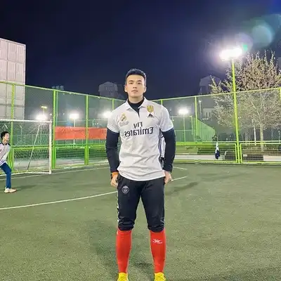 曹彤明